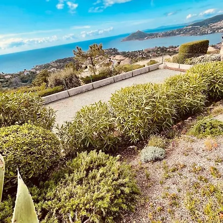 Bastidons Pour Six Personnes Vu Méditerranée Hébergement de vacances